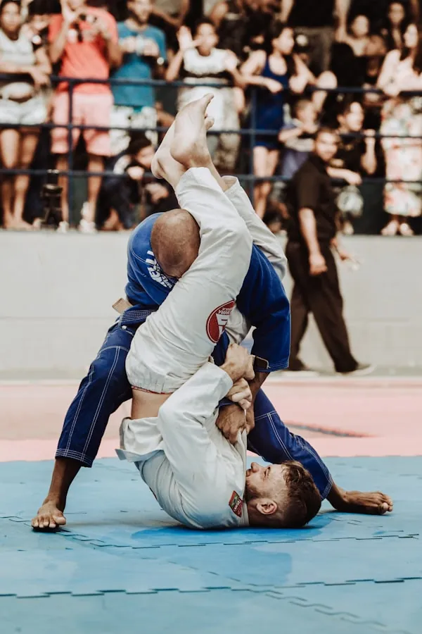BJJ fighter in gi